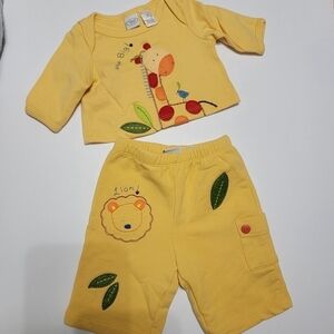 Talbots Kids stretch baby New Born vintage neutral 2 piece set